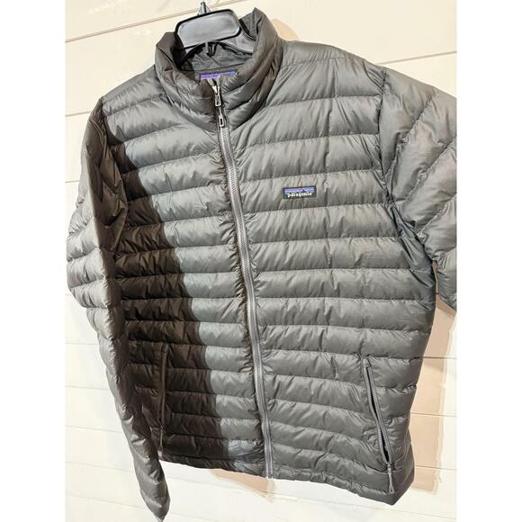 Patagonia Men's Dark Gray Winter Goose Down Coat jacket XL Like NEW Worn Once - Picture 3 of 9
